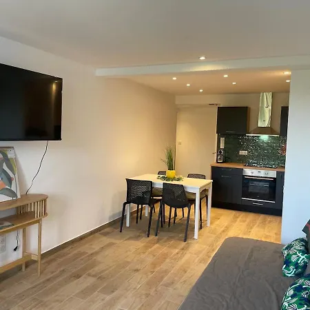 New Apartment, Mountain View * Espelette