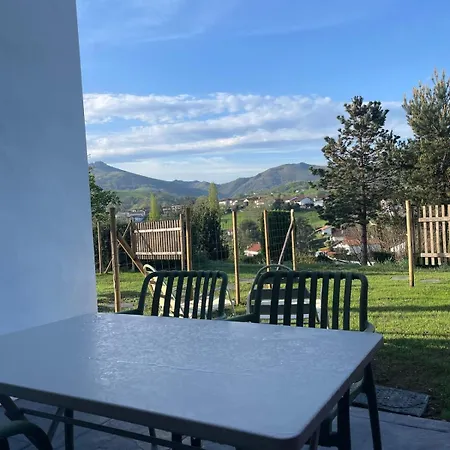 New Apartment, Mountain View Apartment Espelette